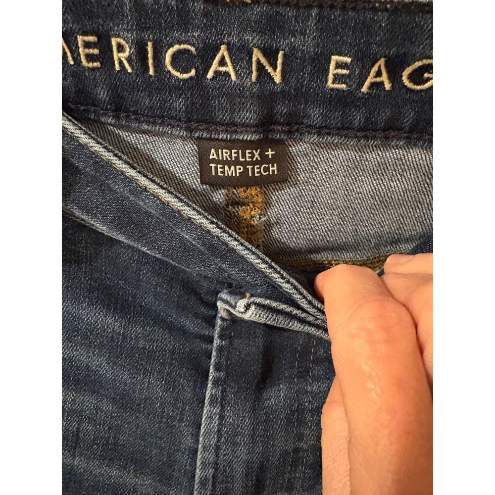 American Eagle Airflex+ Temp Tech Slim Jeans Dark Wash Distressed Mens 31x29 - Picture 4 of 10